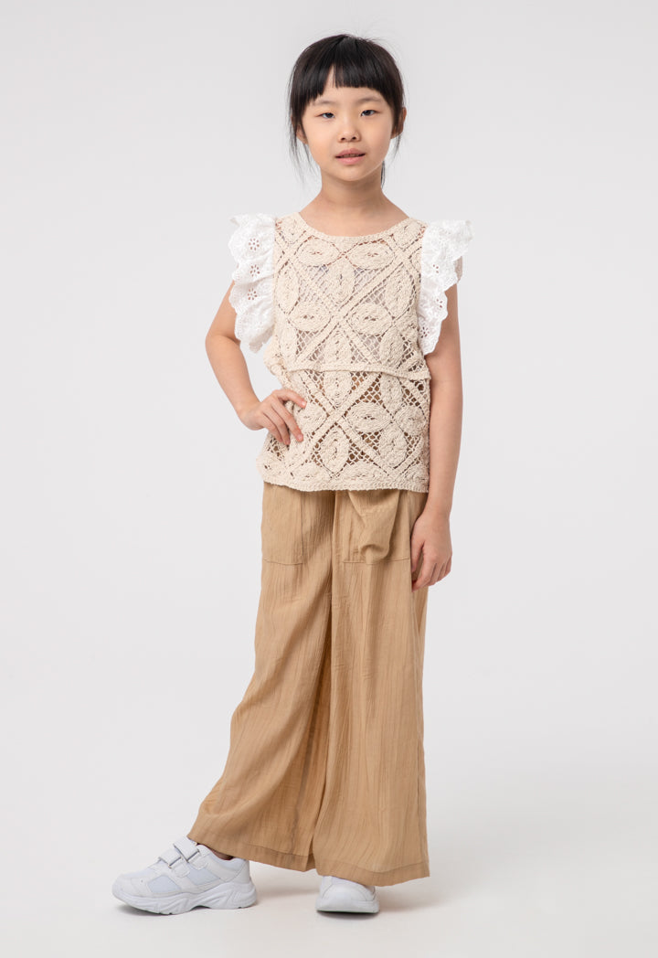 Sleeveless Crochet Floral Knit Pattern Blouse