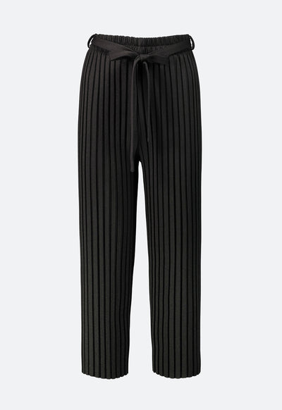 Pleated Straight Leg Trouser