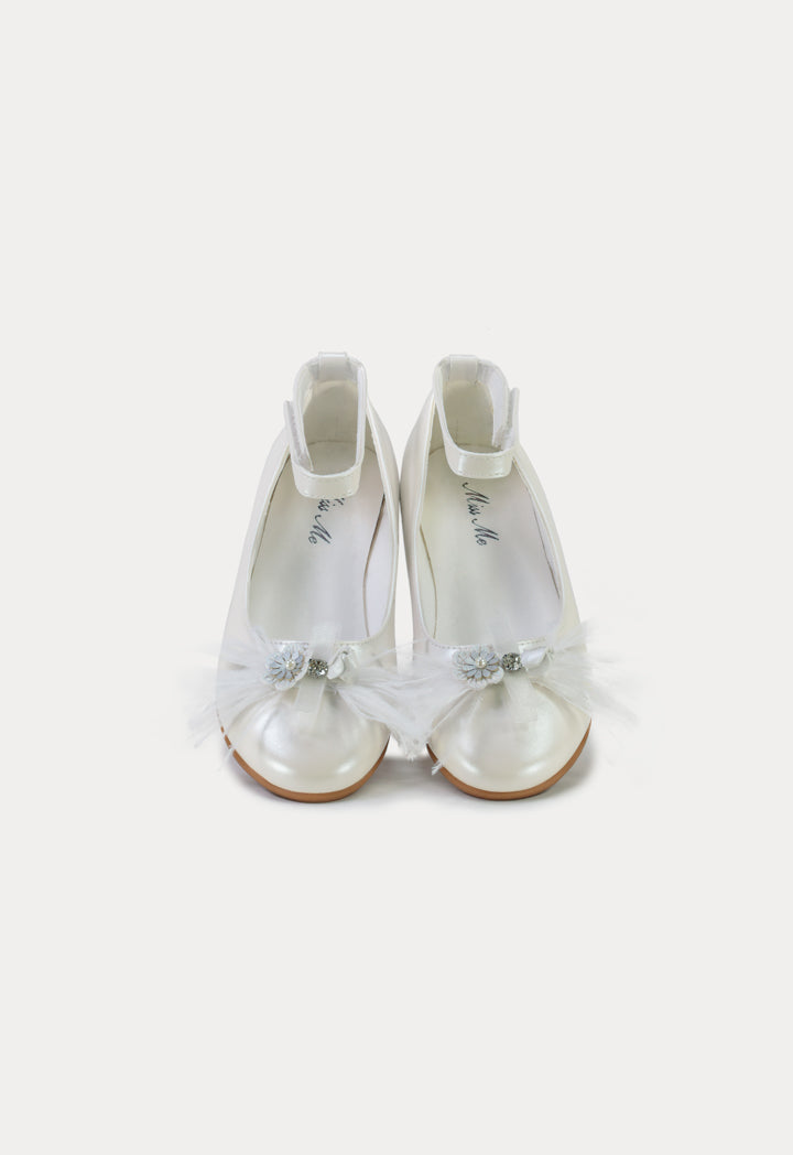 Feather Flowers PU Leather Strap Flat Shoes