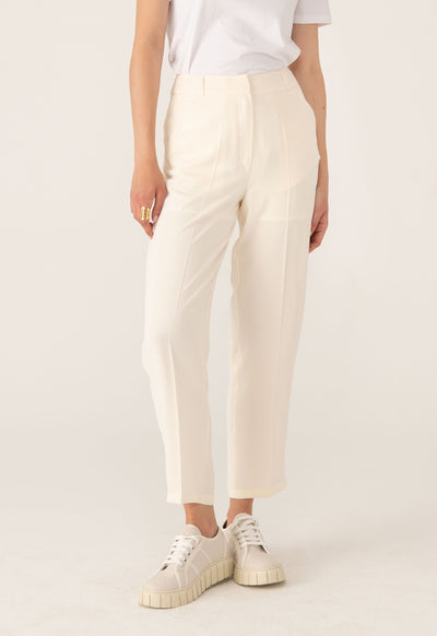 Mid Rise Comfy Fit Solid Trouser