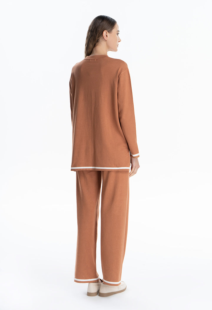 Contrast Lined Hem Knitwear