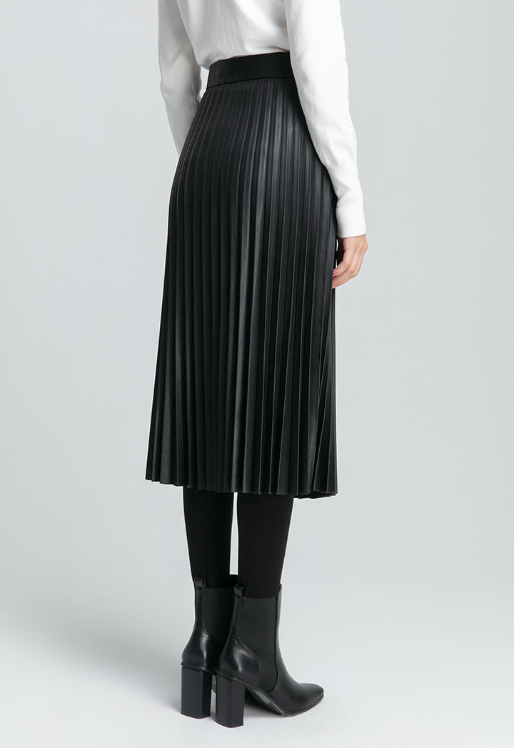 Even Pleated Pu Solid Skirt