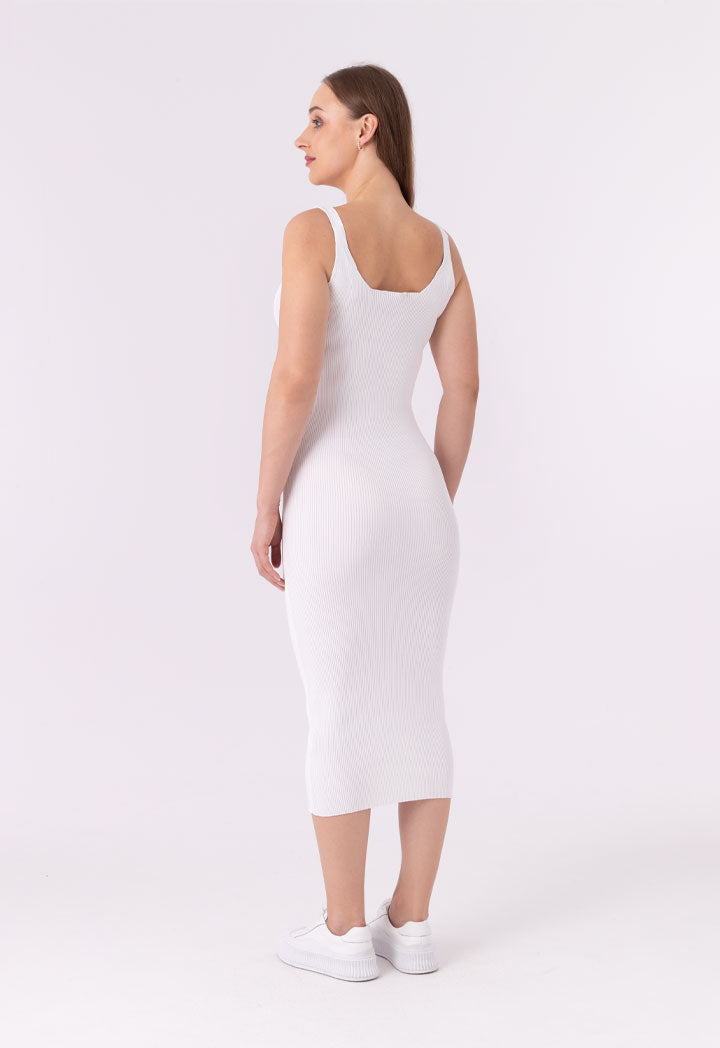 Soft Straight Fit Knitted Solid Dress