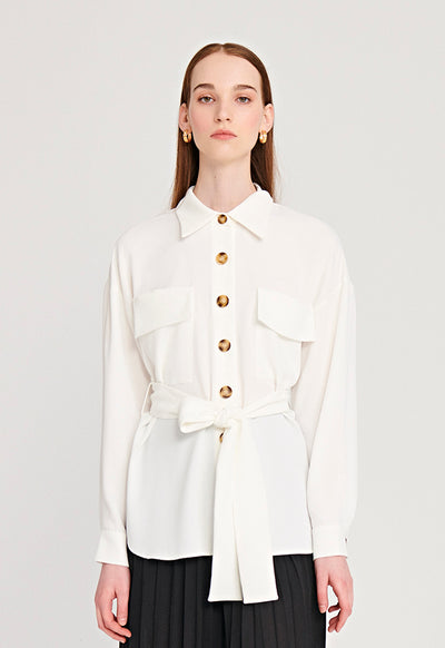 Rounded Hem Buttoned Blouse