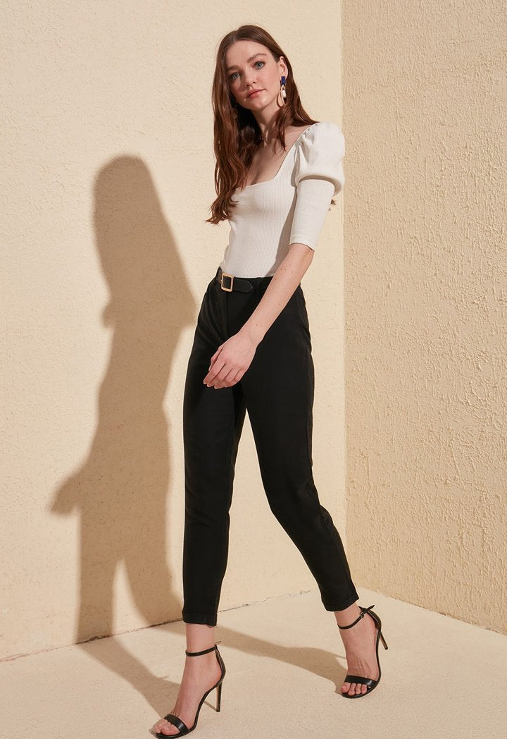 elastic-back-waist-carrot-pants