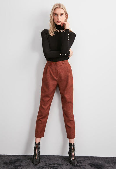 brick-pocket-detailed-trouser