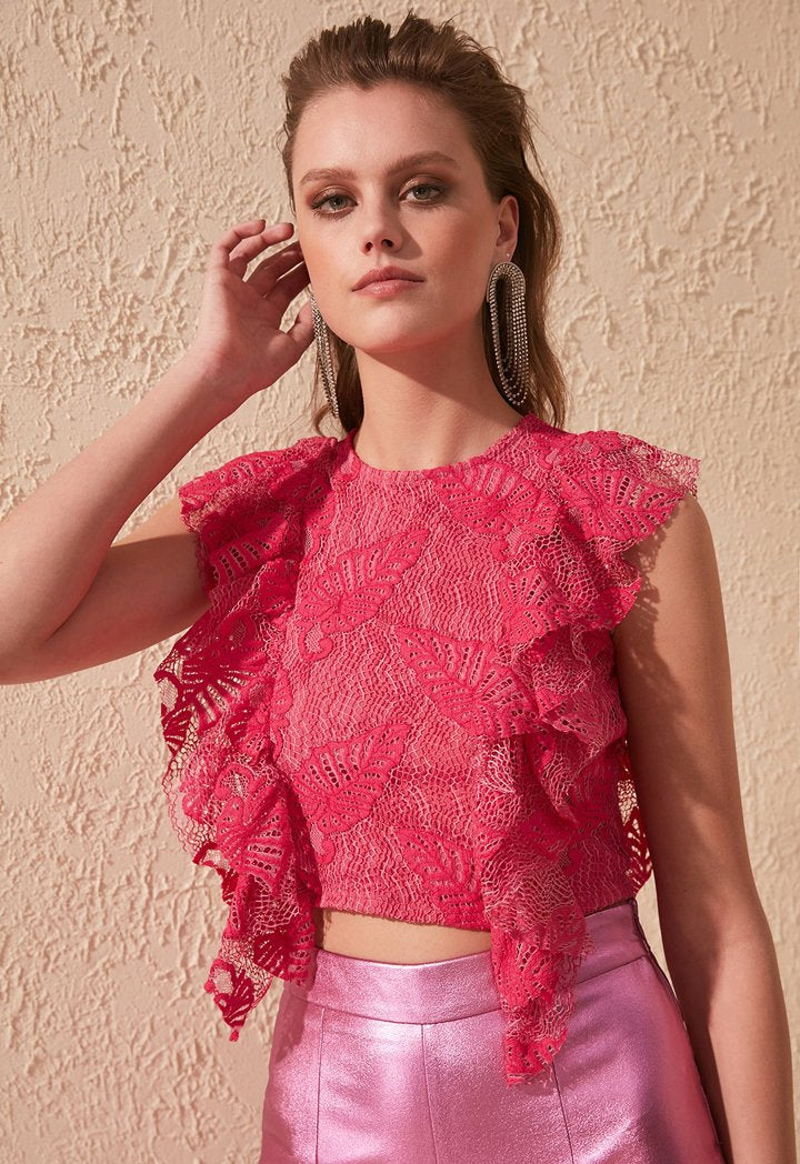 lace-detail-blouse