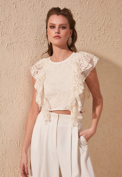 lace-detail-blouse