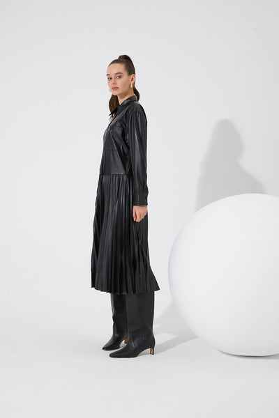 Shirt Dress With Pleated Skirt - Fresqa