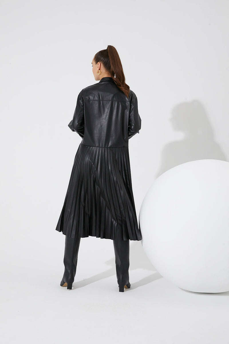 Shirt Dress With Pleated Skirt - Fresqa