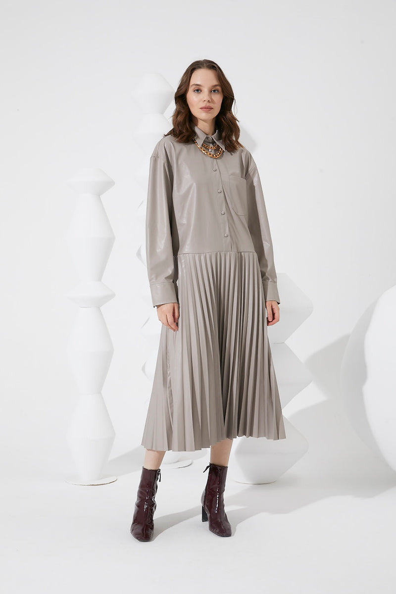 Shirt Dress With Pleated Skirt - Fresqa